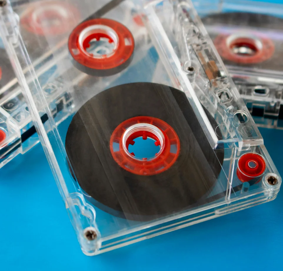 Durchsichtige Compact Kassette im Detail